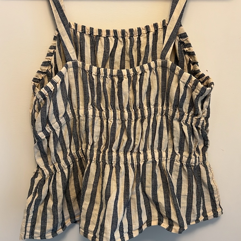 Tanktop - Picture 2 of 2